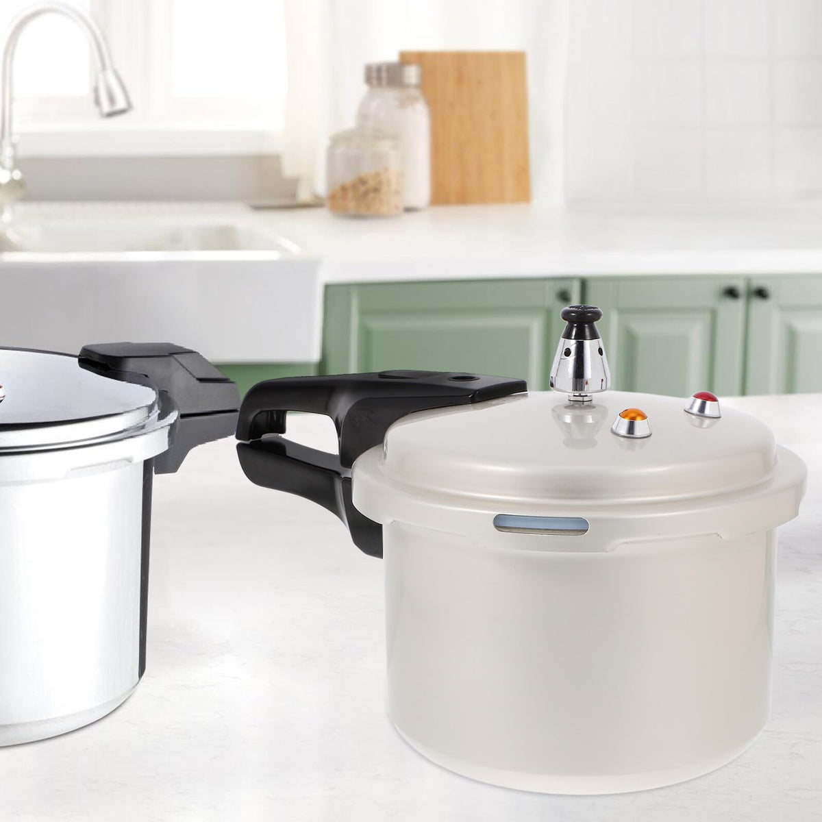 Pressure Cooker 3l Aluminum Pot with Handle Z55640