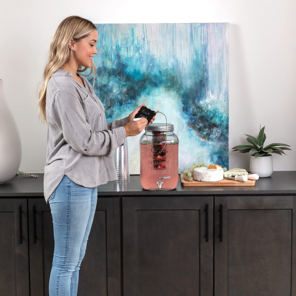 2-Gallon Glass Drink Dispenser with Spigot J101693